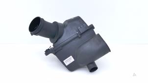 Gebruikte Luchtfilterhuis BMW M6 (F13) 4.4 V8 32V TwinPower Turbo Prijs € 135,00 Margeregeling aangeboden door Automaterialen Ronald Morien B.V.