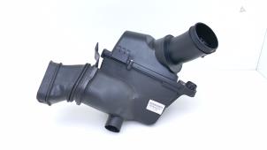 Gebruikte Luchtfilterhuis BMW M6 (F13) 4.4 V8 32V TwinPower Turbo Prijs € 135,00 Margeregeling aangeboden door Automaterialen Ronald Morien B.V.