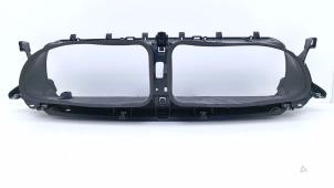 Gebruikte Luchtgeleider BMW M6 (F13) 4.4 V8 32V TwinPower Turbo Prijs € 175,00 Margeregeling aangeboden door Automaterialen Ronald Morien B.V.