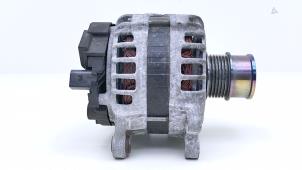 Gebruikte Dynamo Volkswagen Golf Sportsvan (AUVS) 1.4 TSI 16V Prijs € 55,00 Margeregeling aangeboden door Automaterialen Ronald Morien B.V.