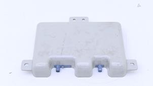 Gebruikte Antenne BMW M6 (F13) 4.4 V8 32V TwinPower Turbo Prijs € 65,00 Margeregeling aangeboden door Automaterialen Ronald Morien B.V.