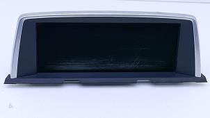 Gebruikte Display Interieur BMW M6 (F13) 4.4 V8 32V TwinPower Turbo Prijs € 495,00 Margeregeling aangeboden door Automaterialen Ronald Morien B.V.