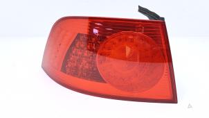 Gebruikte Achterlicht links Volkswagen Phaeton (3D) 6.0 W12 48V 4Motion Prijs € 95,00 Margeregeling aangeboden door Automaterialen Ronald Morien B.V.