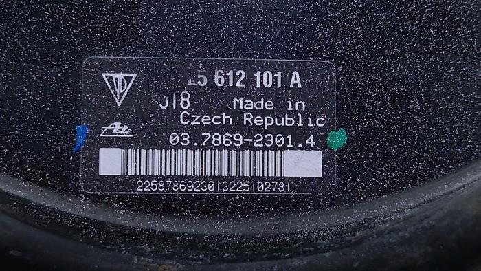 Rembekrachtiger van een Porsche Cayenne (9PA) 4.5 S V8 32V 2006