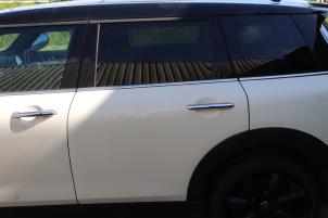 Gebruikte Deur 4Deurs links-achter Mini Clubman (F54) 2.0 Cooper D 16V Prijs € 349,00 Margeregeling aangeboden door Automaterialen Ronald Morien B.V.