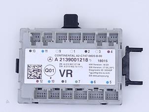 Gebruikte Deur module Mercedes S AMG (W222) 4.0 S-63 L AMG V8 Turbo 4-Matic+ Prijs € 75,00 Margeregeling aangeboden door Automaterialen Ronald Morien B.V.