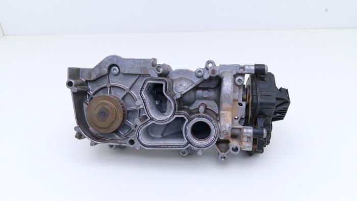 Gebruikte Waterpomp Volkswagen Golf VII Variant (AUVV) 1.5 TSI Evo BMT 16V Prijs € 55,00 Margeregeling aangeboden door Automaterialen Ronald Morien B.V.