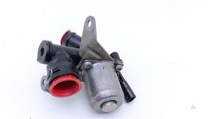 Gebruikte Kachelkraan Elektrisch Mercedes S AMG (W222) 4.0 S-63 L AMG V8 Turbo 4-Matic+ Prijs € 45,00 Margeregeling aangeboden door Automaterialen Ronald Morien B.V.