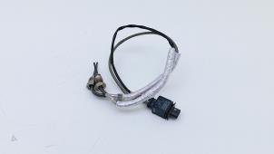 Gebruikte Uitlaat temperatuursensor Volkswagen Golf VIII (CD1) 1.5 eHybrid 16V Prijs € 90,75 Inclusief btw aangeboden door Automaterialen Ronald Morien B.V.