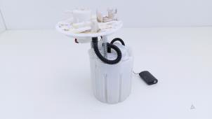 Gebruikte Tank element Pomp Kia Stonic (YB) 1.0i T-GDi 12V Prijs € 95,00 Inclusief btw aangeboden door Automaterialen Ronald Morien B.V.