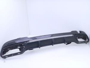 Gebruikte Spoiler achterbumper Mercedes E-Klasse AMG (W212) 5.5 E-63 S AMG V8 32V 4-Matic Prijs € 350,00 Margeregeling aangeboden door Automaterialen Ronald Morien B.V.