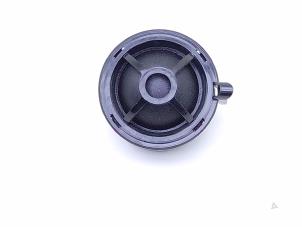 Gebruikte Speaker Mercedes E-Klasse AMG (W212) 5.5 E-63 S AMG V8 32V 4-Matic Prijs € 29,00 Margeregeling aangeboden door Automaterialen Ronald Morien B.V.