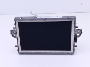 Gebruikte Display Interieur Mercedes E-Klasse AMG (W212) 5.5 E-63 S AMG V8 32V 4-Matic Prijs € 89,00 Margeregeling aangeboden door Automaterialen Ronald Morien B.V.