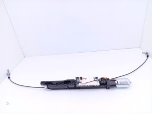 Gebruikte Achterklep motor Mercedes E-Klasse AMG (W212) 5.5 E-63 S AMG V8 32V 4-Matic Prijs € 195,00 Margeregeling aangeboden door Automaterialen Ronald Morien B.V.