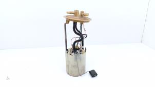 Gebruikte Tank element Pomp Mercedes Sprinter 3t (906.61) 211 CDI 16V Prijs € 39,00 Inclusief btw aangeboden door Automaterialen Ronald Morien B.V.