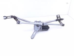 Gebruikte Ruitenwismotor + Mechaniek Volvo XC60 II (UZ) 2.0 B4 16V Mild Hybrid AWD Prijs € 95,00 Margeregeling aangeboden door Automaterialen Ronald Morien B.V.