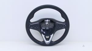 Gebruikte Stuurwiel Opel Crossland (X) 1.2 Turbo 12V Prijs € 75,00 Margeregeling aangeboden door Automaterialen Ronald Morien B.V.