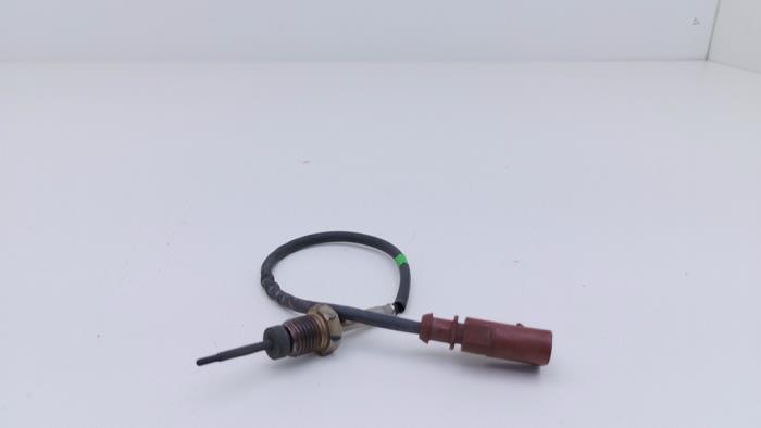 Gebruikte Uitlaat temperatuursensor Audi A5 (8T3) 2.0 TDI 16V Prijs € 75,00 Margeregeling aangeboden door Automaterialen Ronald Morien B.V.