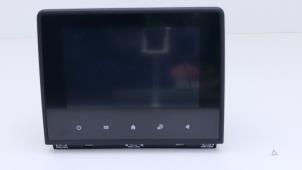 Gebruikte Display Interieur Renault Clio V (RJAB) 1.6 E-Tech 145 16V Prijs € 149,00 Inclusief btw aangeboden door Automaterialen Ronald Morien B.V.