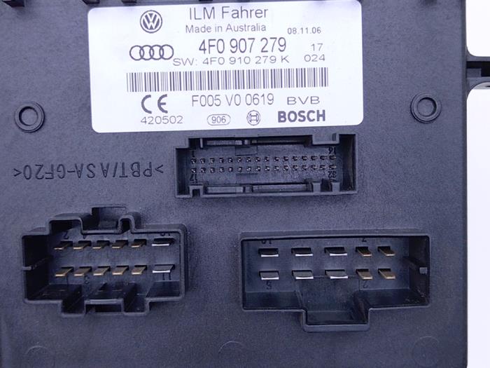 Computer Body Control van een Audi A6 Avant (C6) 4.2 V8 40V FSI Quattro 2006
