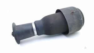 Gebruikte Luchtbalg BMW 5 serie Touring (F11) 520d 16V Prijs € 169,00 Margeregeling aangeboden door Automaterialen Ronald Morien B.V.