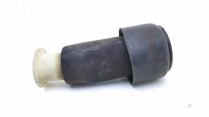 Gebruikte Luchtbalg BMW 5 serie Touring (F11) 520d 16V Prijs € 169,00 Margeregeling aangeboden door Automaterialen Ronald Morien B.V.