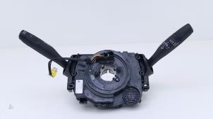 Gebruikte Licht + Raw Schakelaar Opel Combo Cargo 1.6 CDTI 100 Prijs € 165,00 Margeregeling aangeboden door Automaterialen Ronald Morien B.V.