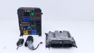 Gebruikte Kontaktslot + computer Opel Combo Cargo 1.6 CDTI 100 Prijs € 295,00 Margeregeling aangeboden door Automaterialen Ronald Morien B.V.