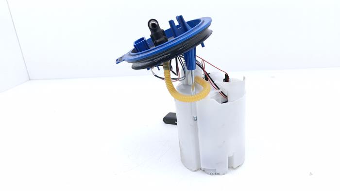 Gebruikte Benzinepomp Seat Leon (5FB) 1.0 TSI 12V Prijs € 49,00 Margeregeling aangeboden door Automaterialen Ronald Morien B.V.