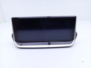 Gebruikte Display Interieur Peugeot 2008 (UD/UK/UR/US/UX) e-2008 50 kWh Prijs € 175,00 Margeregeling aangeboden door Automaterialen Ronald Morien B.V.