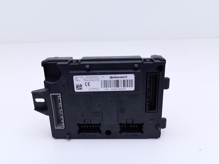 Gebruikte Bodycontrol Module Renault Clio IV Estate/Grandtour (7R) 1.5 Energy dCi 90 FAP Prijs € 49,00 Margeregeling aangeboden door Automaterialen Ronald Morien B.V.