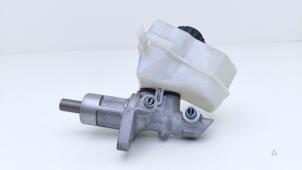 Gebruikte Hoofdremcilinder BMW X1 (E84) sDrive 20i 2.0 16V Twin Power Turbo Prijs € 45,00 Margeregeling aangeboden door Automaterialen Ronald Morien B.V.