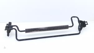 Gebruikte Oliekoeler Mercedes CLS (C219) 500 5.0 V8 24V Prijs € 55,00 Margeregeling aangeboden door Automaterialen Ronald Morien B.V.