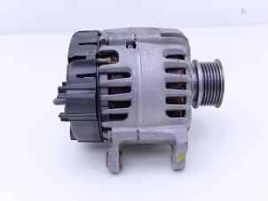 Gebruikte Dynamo Audi RS 4 Avant (B9) 2.9 V6 TFSI 24V Prijs € 135,00 Inclusief btw aangeboden door Automaterialen Ronald Morien B.V.