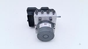 Gebruikte ABS Pomp Peugeot Expert (V1/VA/VB/VE/VF/VT/VY) 2.0 Blue HDi 180 16V Prijs € 114,95 Inclusief btw aangeboden door Automaterialen Ronald Morien B.V.