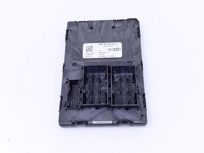 Gebruikte Bodycontrol Module Audi RS 4 Avant (B9) 2.9 V6 TFSI 24V Prijs € 65,00 Inclusief btw aangeboden door Automaterialen Ronald Morien B.V.