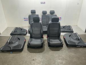 Gebruikte Bekleding Set (compleet) Volkswagen Touareg Prijs € 695,00 Margeregeling aangeboden door Automaterialen Ronald Morien B.V.