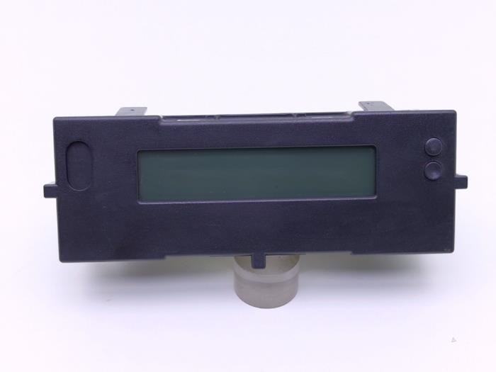 Gebruikte Display Interieur Renault Megane II (BM/CM) 1.5 dCi 85 Prijs € 15,00 Margeregeling aangeboden door Automaterialen Ronald Morien B.V.