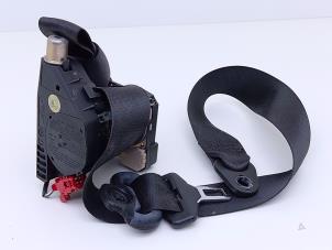 Gebruikte Veiligheidsgordel rechts-voor Smart Roadster Coupé (452.3) 0.7 Turbo Prijs € 135,00 Margeregeling aangeboden door Automaterialen Ronald Morien B.V.