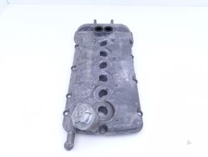 Gebruikte Kleppendeksel Bentley Continental GT 6.0 W12 48V Prijs € 125,00 Margeregeling aangeboden door Automaterialen Ronald Morien B.V.