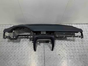 Gebruikte Dashboard Audi A8 (D3) 6.0 W12 48V Quattro Prijs € 145,00 Margeregeling aangeboden door Automaterialen Ronald Morien B.V.
