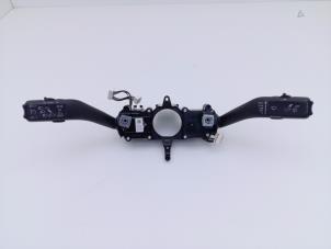 Gebruikte Combischakelaar Stuurkolom Volkswagen Caddy IV 2.0 TDI 75 Prijs € 151,25 Inclusief btw aangeboden door Automaterialen Ronald Morien B.V.