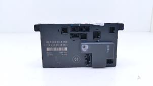 Gebruikte Deur module Mercedes CLS (C219) 500 5.0 V8 24V Prijs € 50,00 Margeregeling aangeboden door Automaterialen Ronald Morien B.V.