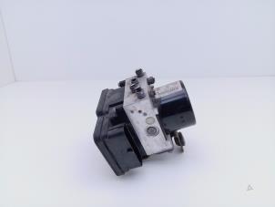 Gebruikte ABS Pomp Opel Combo 1.3 CDTI 16V Prijs € 66,55 Inclusief btw aangeboden door Automaterialen Ronald Morien B.V.