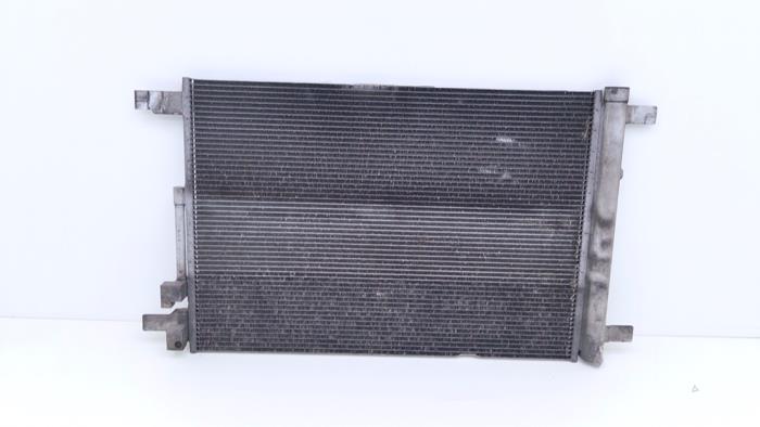 Gebruikte Airco Condensor Volkswagen Golf VIII (CD1) 1.4 GTE 16V Prijs € 115,00 Margeregeling aangeboden door Automaterialen Ronald Morien B.V.