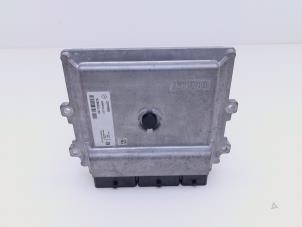 Gebruikte Inspuitcomputer Renault Clio IV (5R) 0.9 Energy TCE 90 12V Prijs € 65,00 Margeregeling aangeboden door Automaterialen Ronald Morien B.V.