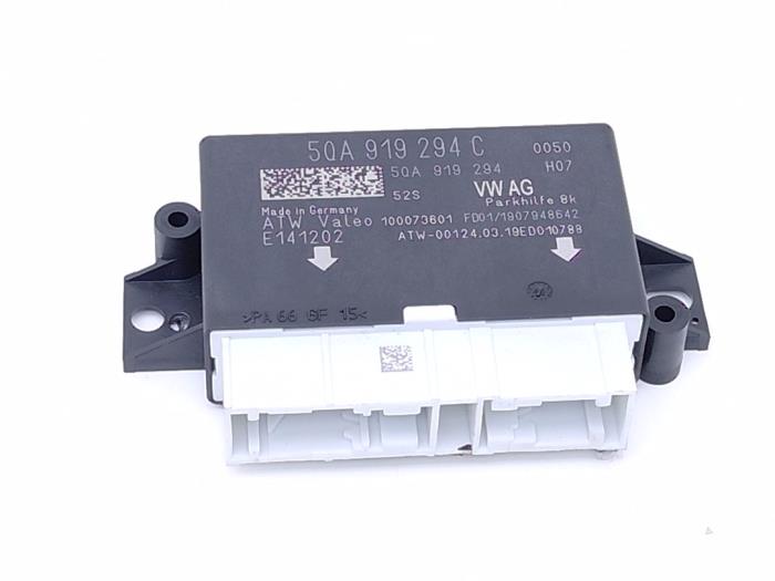 Gebruikte PDC Module Audi RS 3 Sportback (8VA/8VF) 2.5 TFSI 20V Quattro Prijs € 35,00 Margeregeling aangeboden door Automaterialen Ronald Morien B.V.