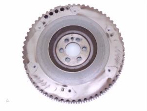 Gebruikte Vliegwiel Renault Twingo III (AH) 1.0 SCe 70 12V Prijs € 65,00 Margeregeling aangeboden door Automaterialen Ronald Morien B.V.