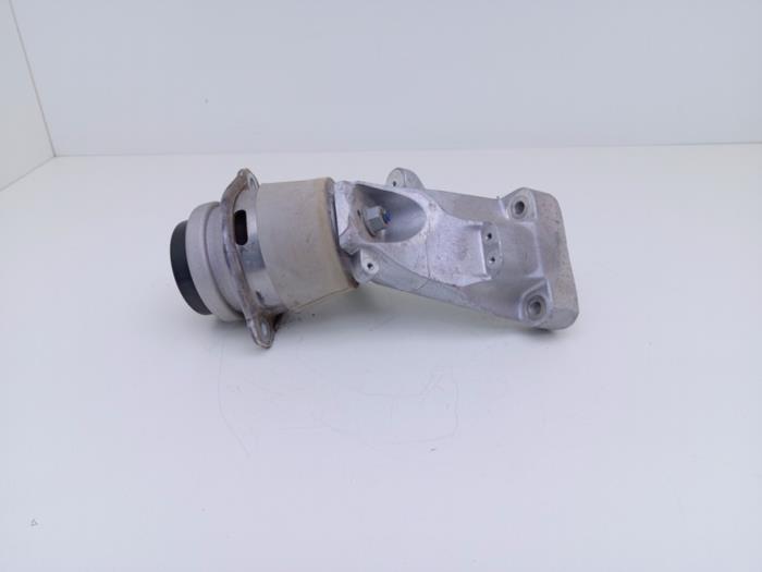Gebruikte Motorrubber Volkswagen Touareg (7PA/PH) 4.2 TDI V8 DPF 32V Prijs € 95,00 Margeregeling aangeboden door Automaterialen Ronald Morien B.V.