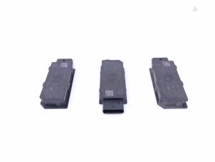 Gebruikte Antenne Audi RS 3 Sportback (8YA) 2.5 TFSI 20V Quattro Prijs € 49,00 Margeregeling aangeboden door Automaterialen Ronald Morien B.V.